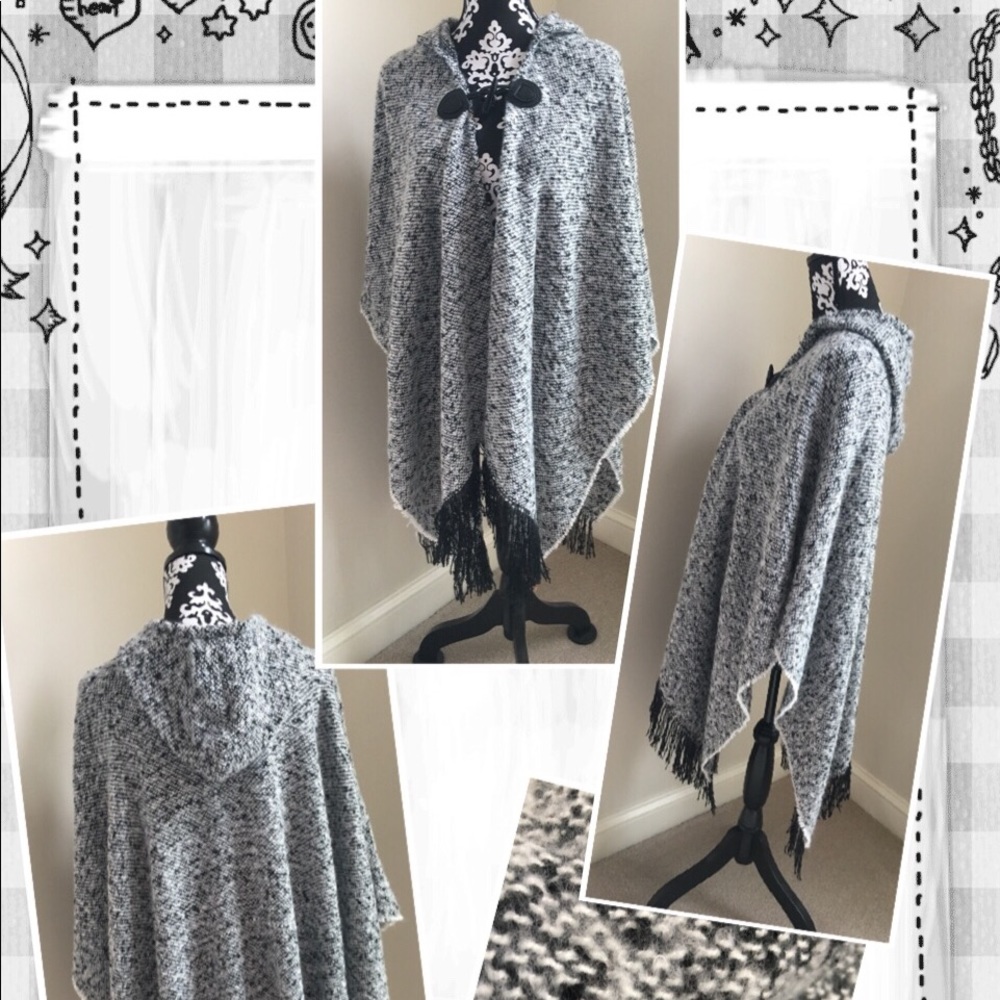 🔥BNWOT🔥💯Acrylic Cashmere Feel Poncho